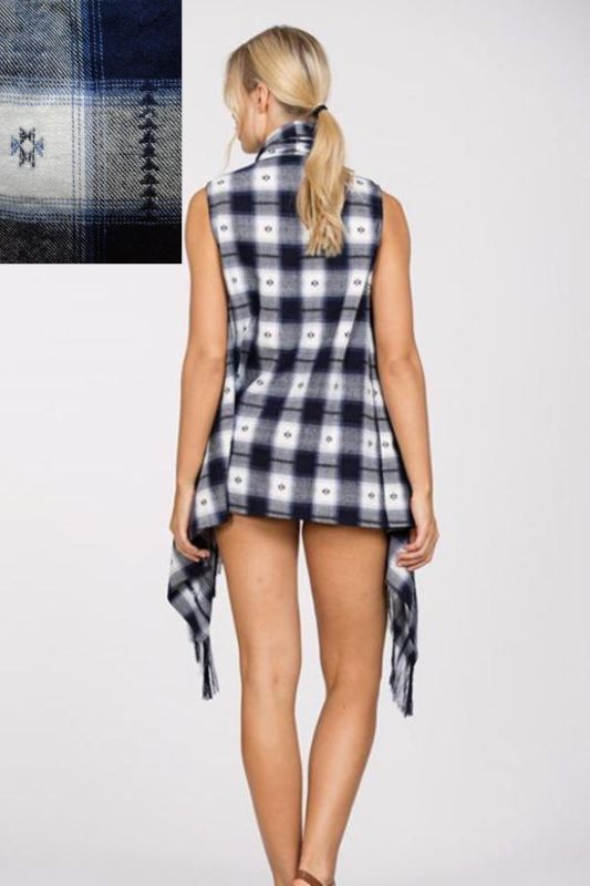 En Creme Flannel Plaid Fringe Vest - Navy