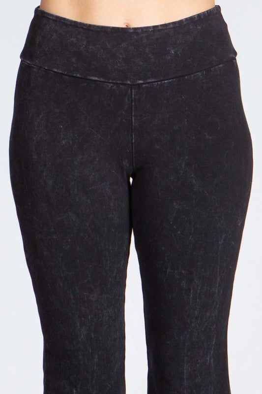 Chatoyant Mineral Wash Plus Flare Hem Ankle Pants - Black