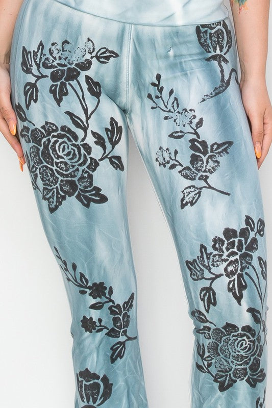 T-Party Vintage Floral Stamp Flare Pants - Blue