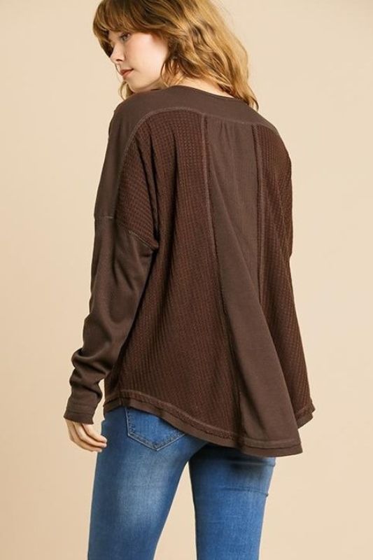 Umgee Waffle Henley Top - Brown