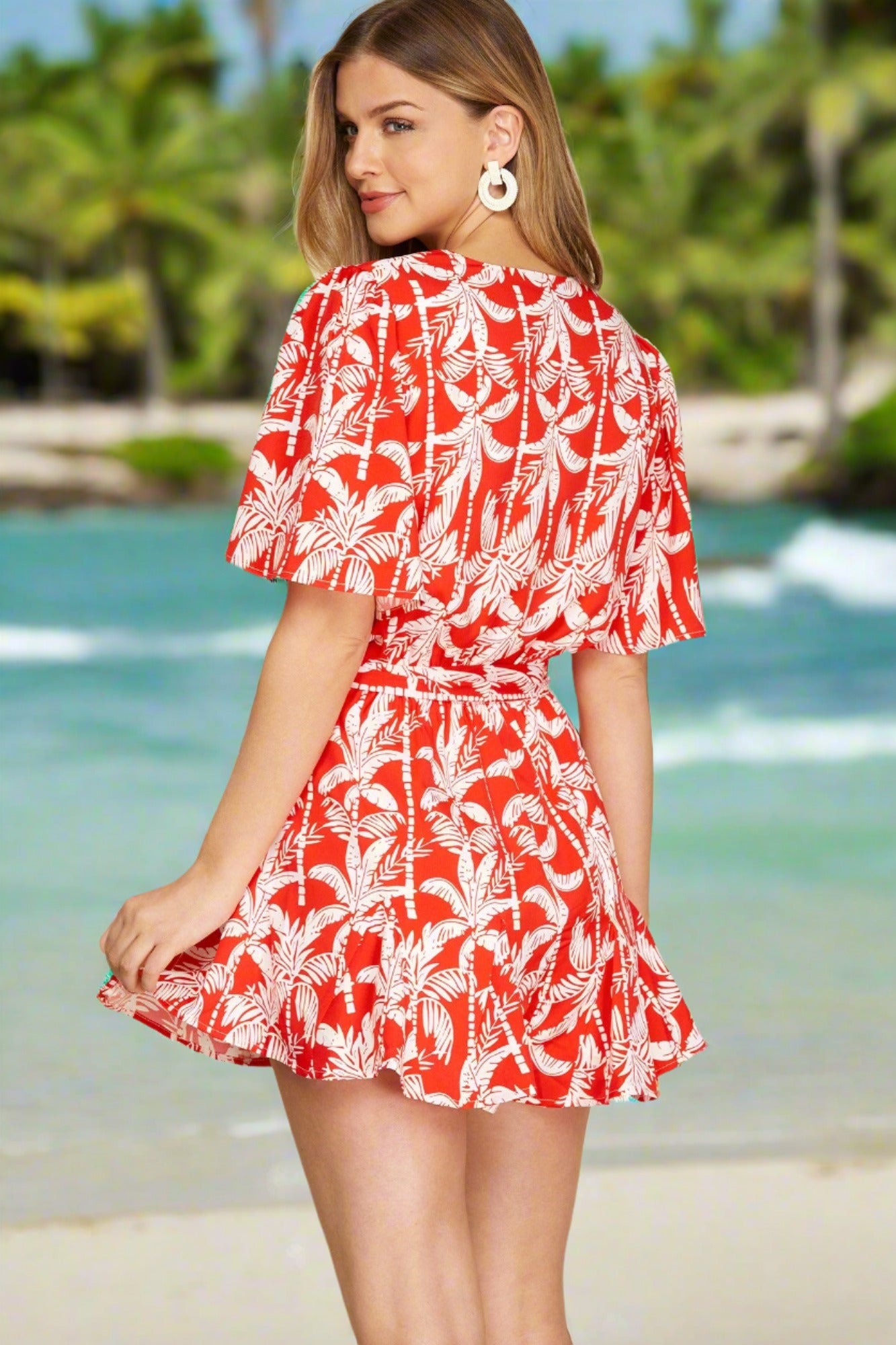 She + Sky Short Sleeve Tropical Floral Print Romper - Red