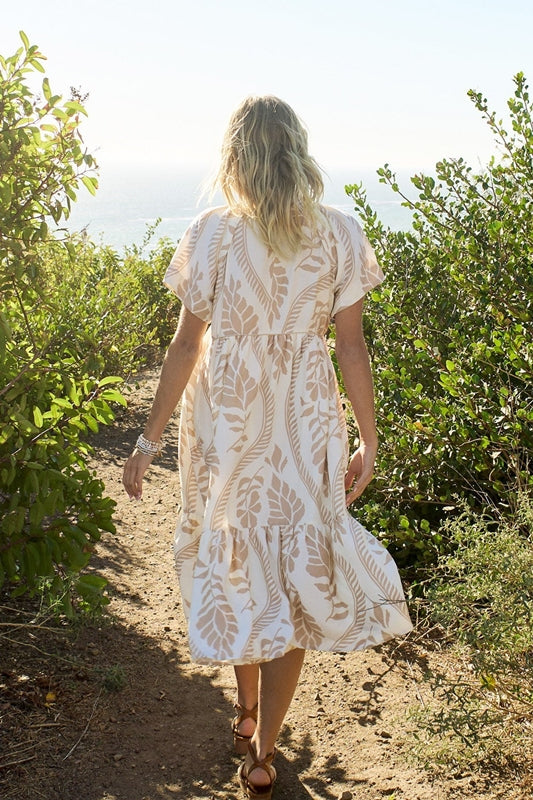 Gigio Short Sleeve Boho Leaf Print Midi Dress - Beige