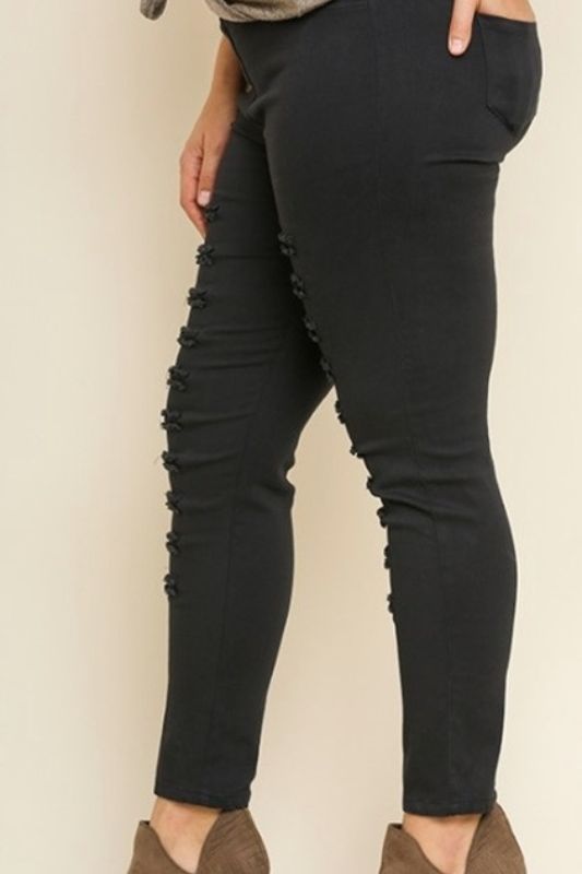 Umgee Plus Distressed Leggings XL - Black