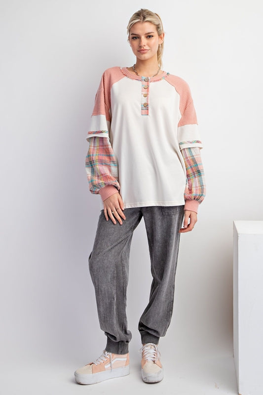 Easel Henley Mineral Wash Waffle Plaid Pullover - Ecru