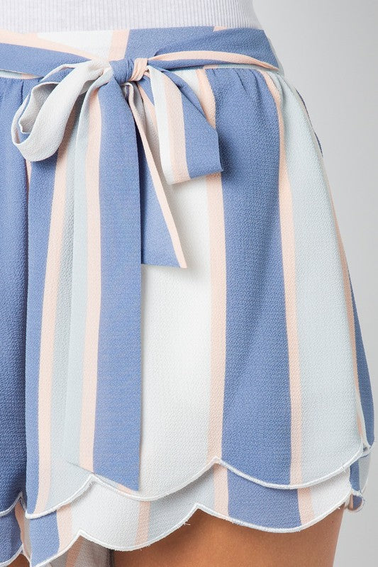 Scallop Tiered Hem Belted Striped Shorts - Blue
