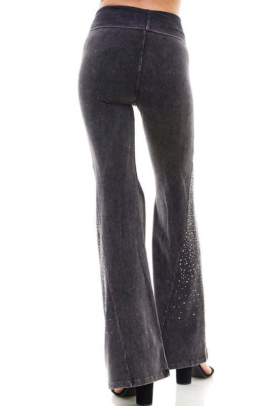 T-Party Crystal Rhinestones Mineral Wash Yoga Pants - Black