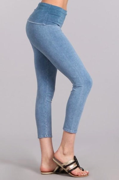 Chatoyant Foldover Waist Capri Leggings - Many Colors