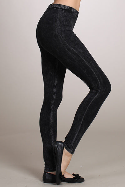 Chatoyant Leggings - Mineral Wash & Streaked