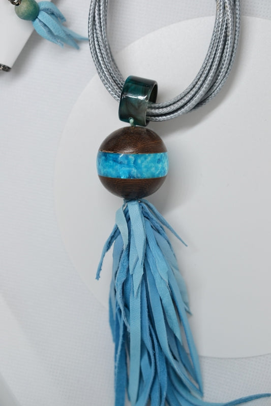 Turquoise Leather Statement Ball Necklace Set