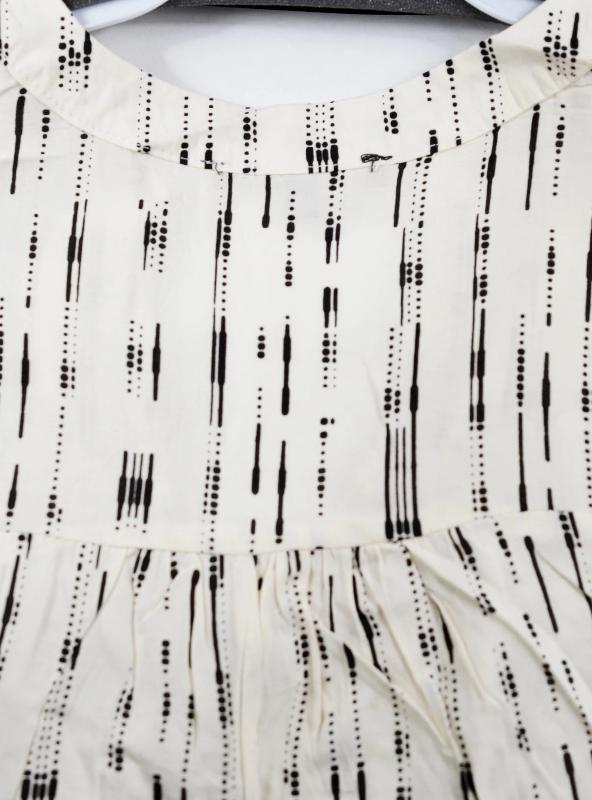 Staccato Light & Lively Sleeveless Top