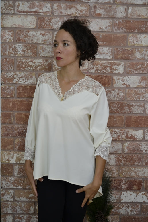 Urban Mango Blouse - Cream