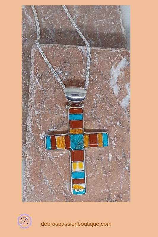 Live Each Day Cross Pendant Necklace