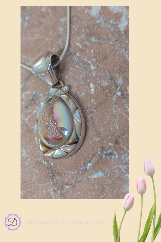 Druzy Mother of Pearl Teardrop Pendant Silver Necklace - 18"