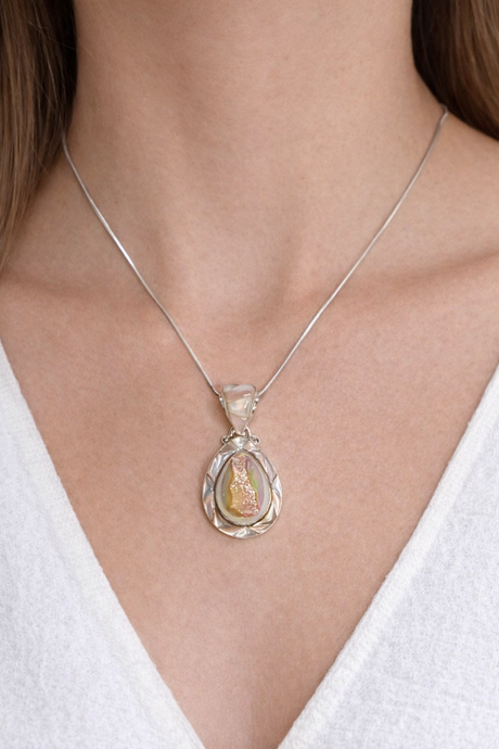 Druzy Mother of Pearl Teardrop Pendant Silver Necklace - 18"