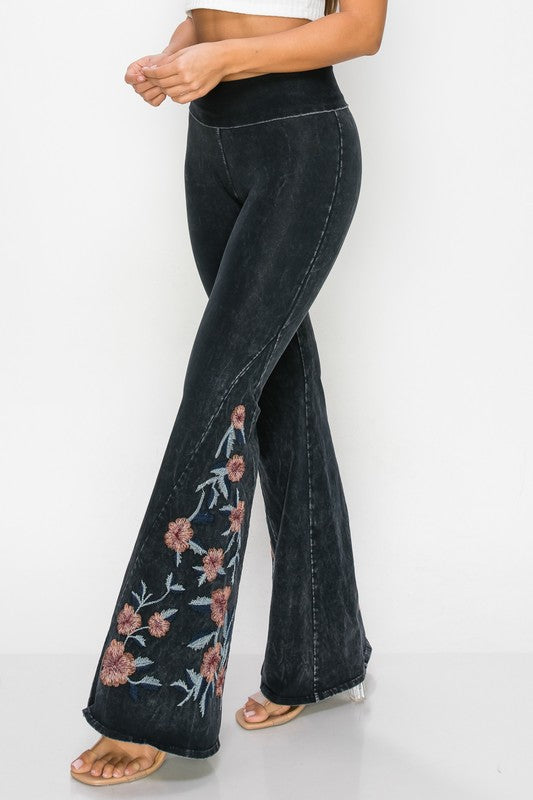 T-Party Flower Embroidery Flare Foldover Pants - Black – Debra's