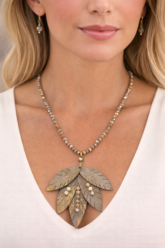 Maple Leaf Necklace Set - Taupe