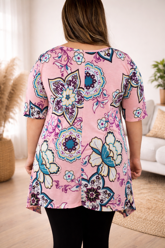 Women’s Pink Floral Tunic Top with Keyhole Neck - Pink