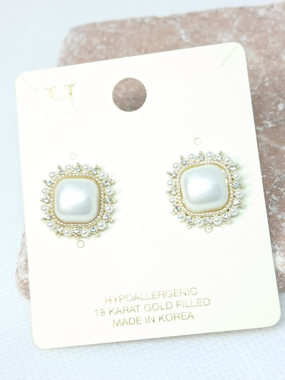 Pearl Paradise Square Earrings 18KT