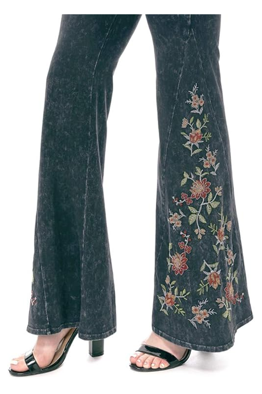 T-Party Floral Embroidered Yoga Pants - Light Wash Black