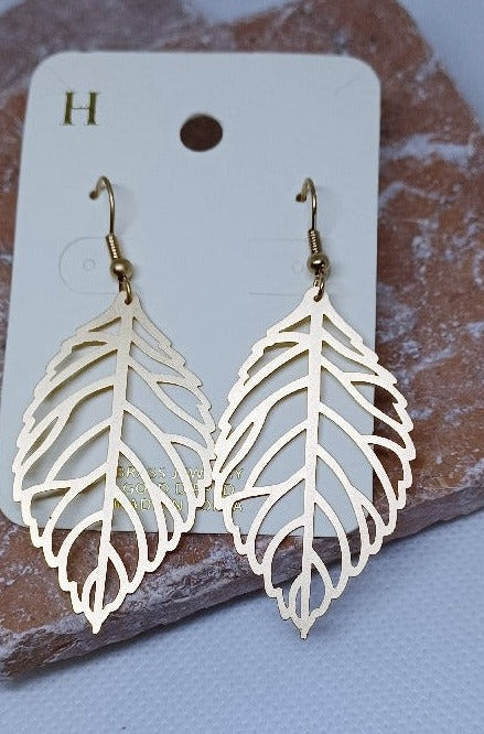 Cut Out Leaves Earrings - Gold