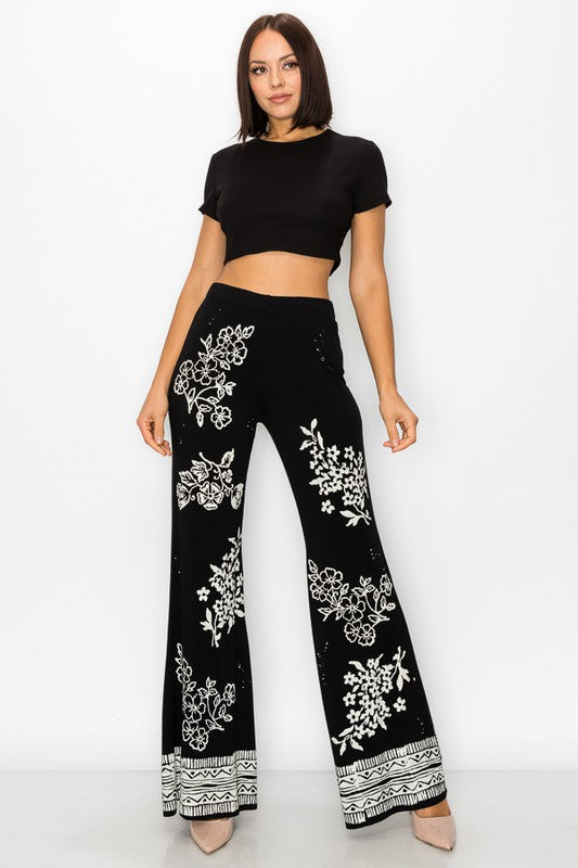 T-Party Soft Flare Pants Floral Stamped - Black