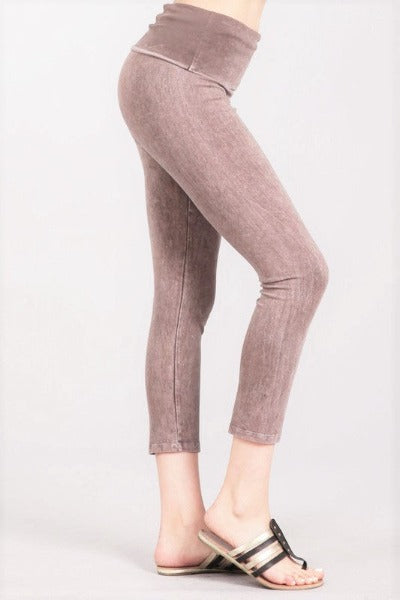 Chatoyant Foldover Waist Capri Leggings - Many Colors