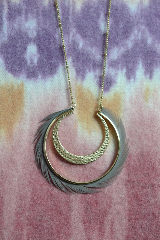 Feather Crescent Circle Necklace - Gray