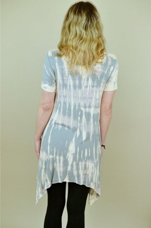 Vocal Tie Dye Tunic Top with Scroll Print - Gray