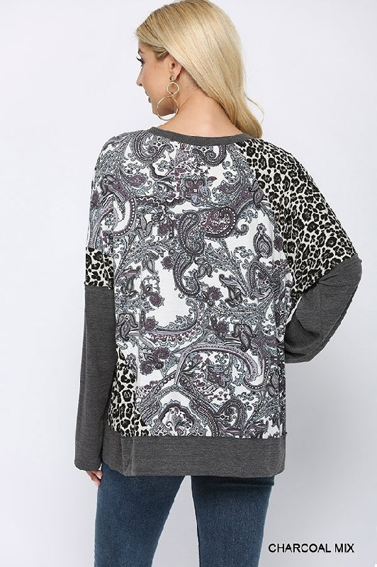 Gigio Paisley Leopard Animal Print Top